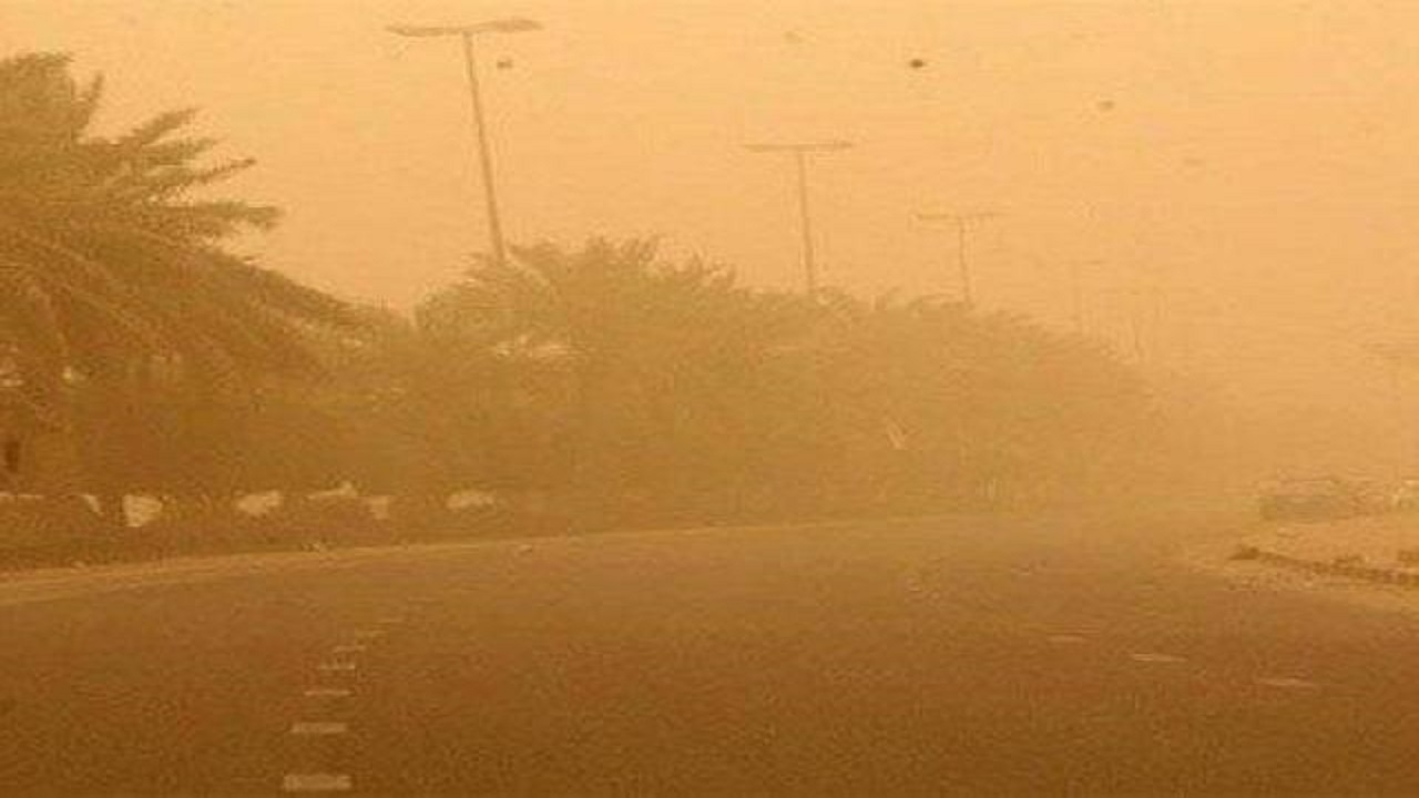 استمرار نشاط الرياح والأتربة المثارة على عدد من محافظات مكة