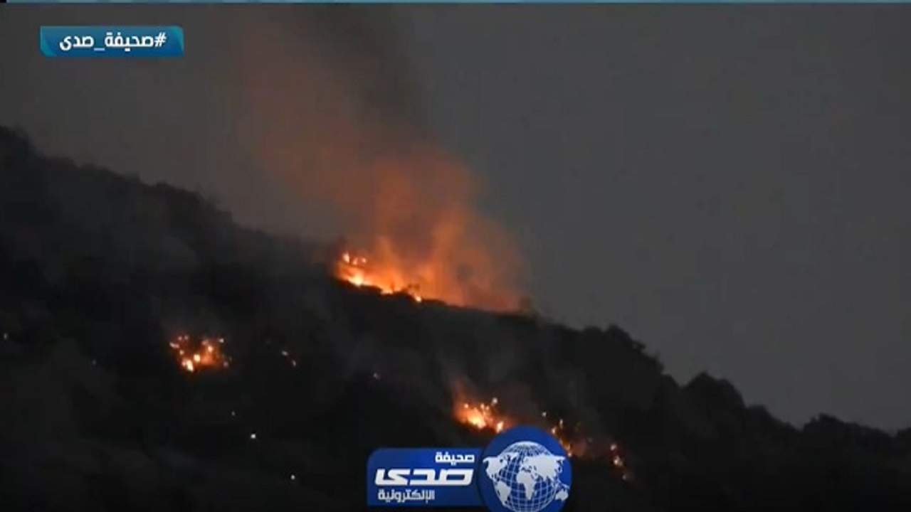 مدني أضم يباشر حريق جبل &#8220;جلجل&#8221; وسط مخاوف من انتقاله للسكان