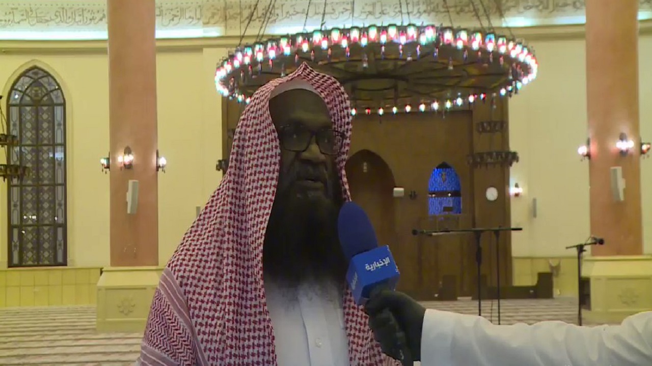 بالفيديو.. «الكلباني» : اليوم عيد في المملكة بعد عودة الصلاة بالمساجد