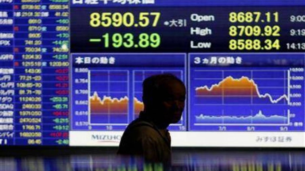 تراجع مؤشرات الأسهم اليابانية في الجلسة الصباحية