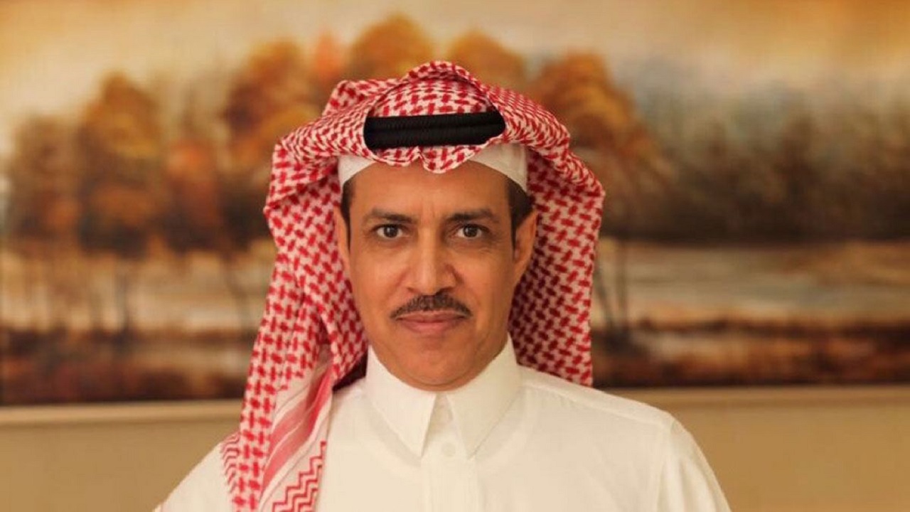 الكاتب صالح الشيحي يرقد بإحدى مستشفيات الرياض