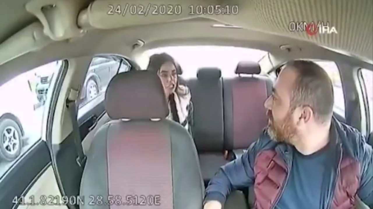 شاهد.. سائق تركي يعتدي على فتاة عربية بالضرب المبرح
