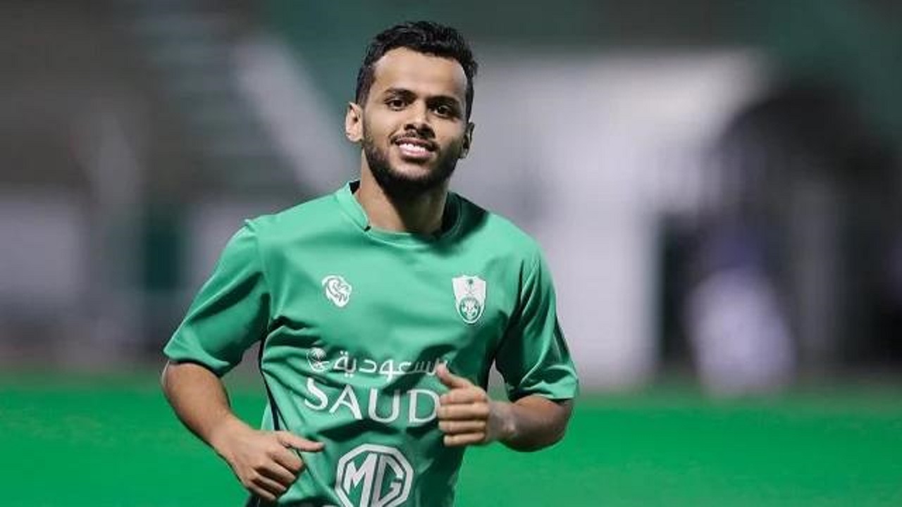 عبدالفتاح عسيري يرفض 3 ملايين ريال لتمديد عقده