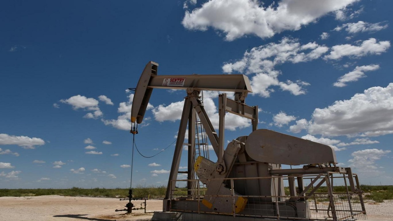 أسعار النفط تهبط بفعل احتمال عودة إمدادات ليبيا