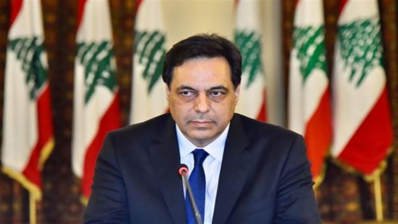 رئيس وزراء لبنان يوضح حقيقة استقالة حكومته