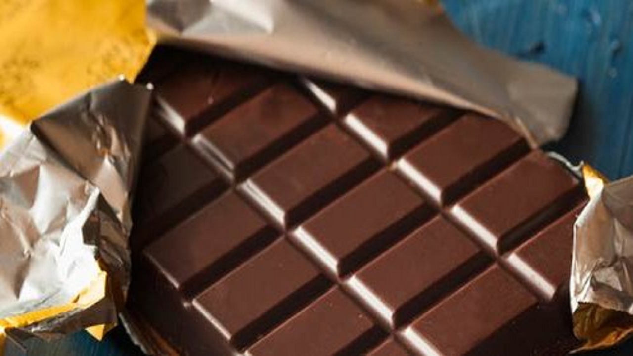 أخصائية تغذية توضح تأثير الشوكولاتة على مناعة الجسم