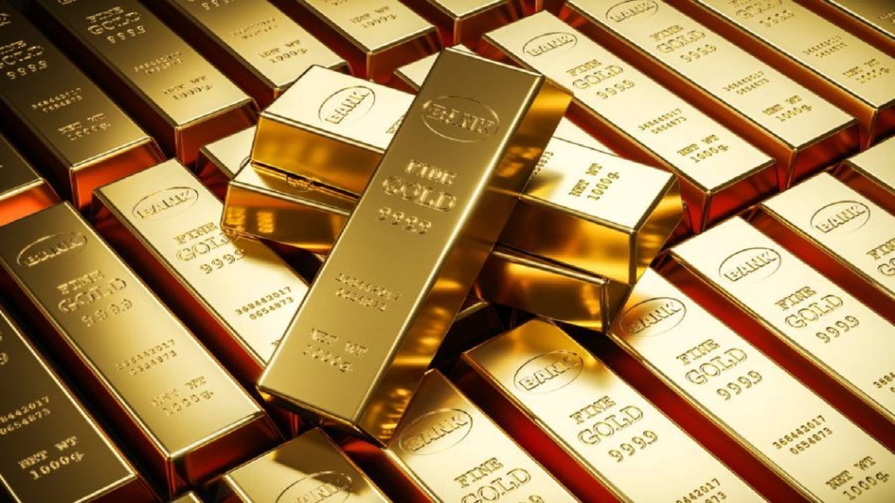 الذهب يتجه لتحقيق أفضل أداء شهري في 4 سنوات ونصف بفعل تراجع الدولار