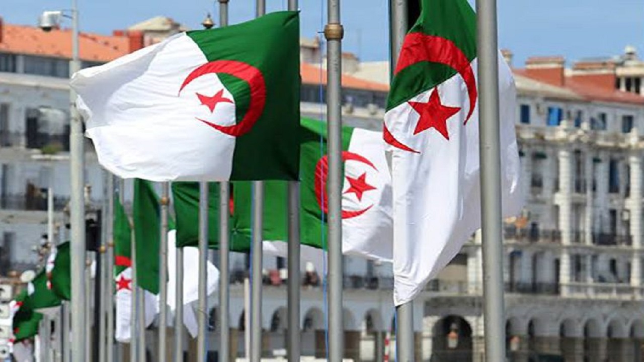 تحقيقات لفك لغز جريمة قتل محامية جزائرية