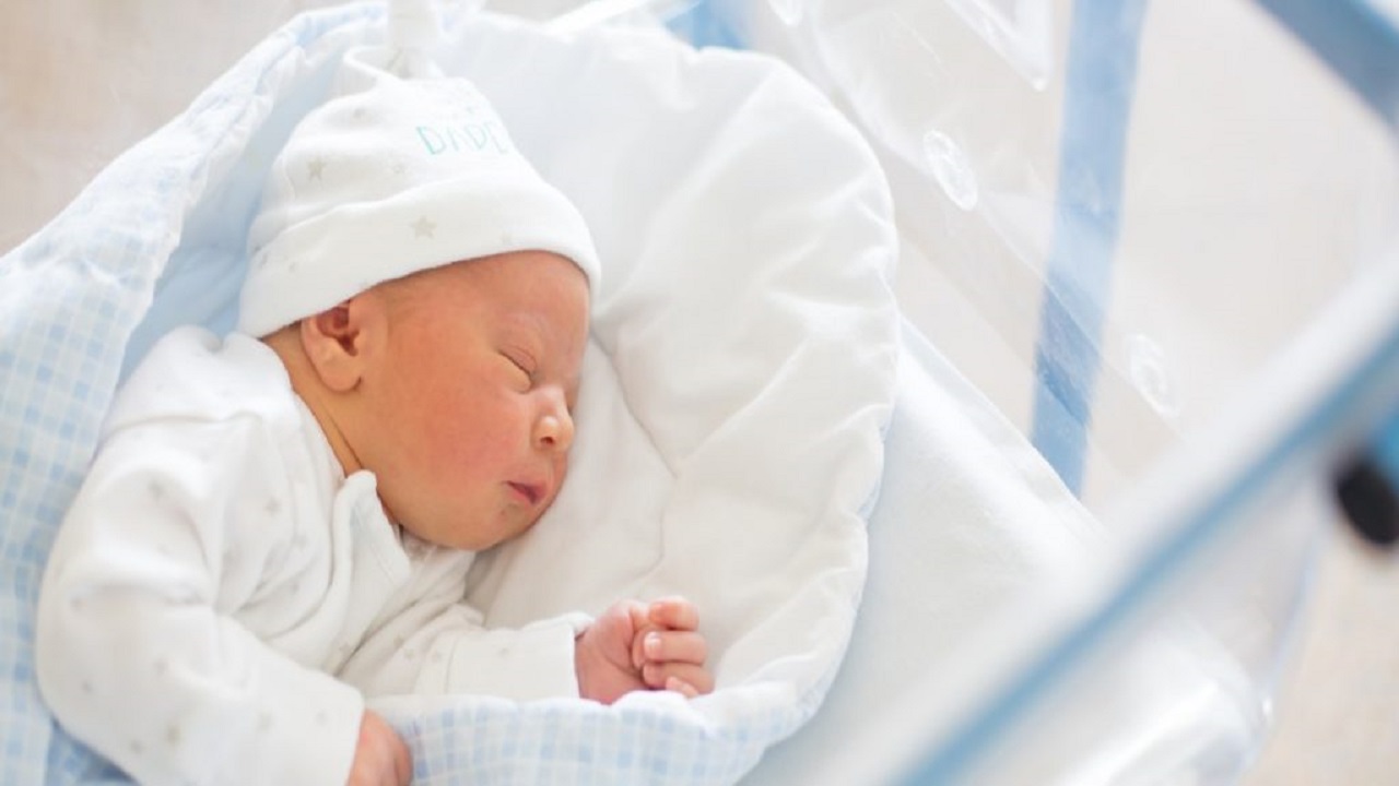 أكثر من 25 مولوداً جديداً من أمهات مصابات بكورونا في المدينة المنورة
