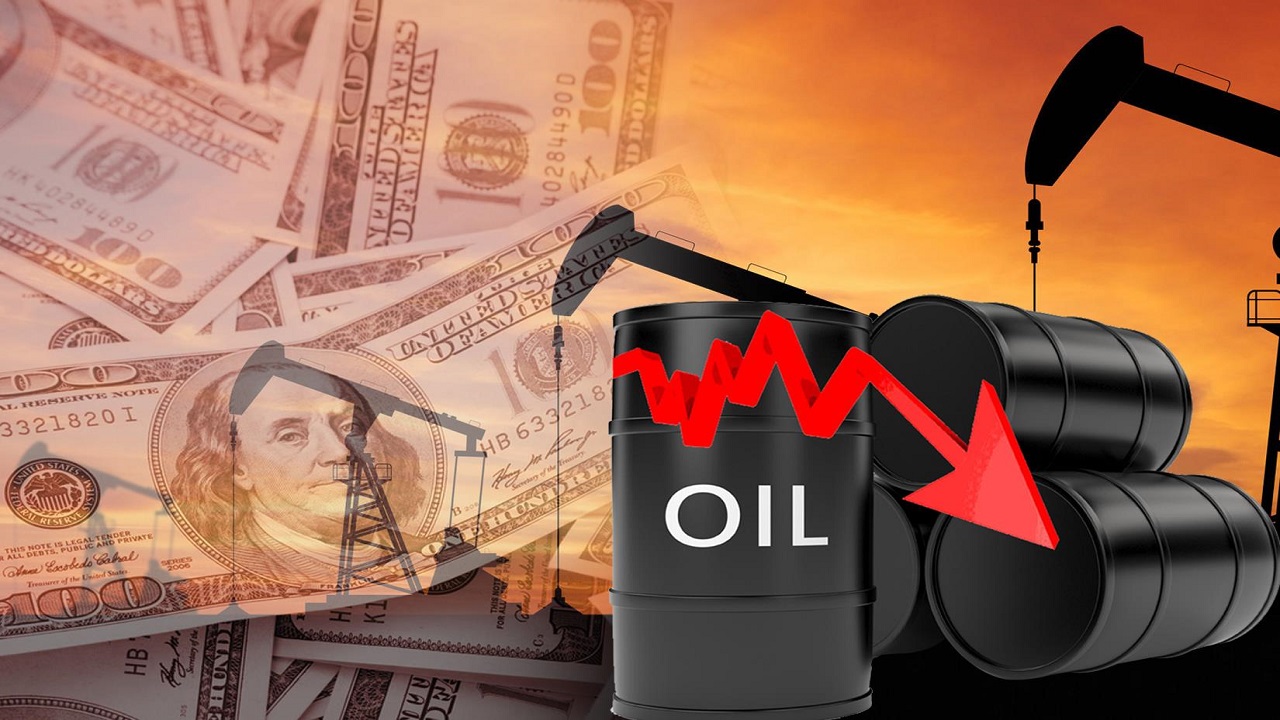 انخفاض سعر النفط بسبب المخاوف من تراجع الطلب الأمريكي