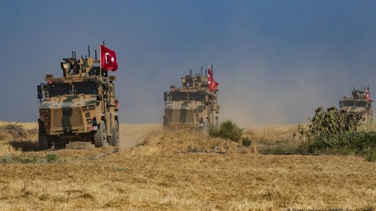 تركيا تنقل 1400 متشدد تونسي إلى ليبيا