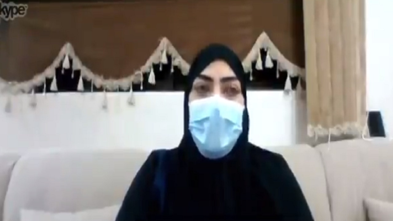 بالفيديو..ممرضة بالقطيف واصلت عملها رغم إصابتها بالفشل الكلوي
