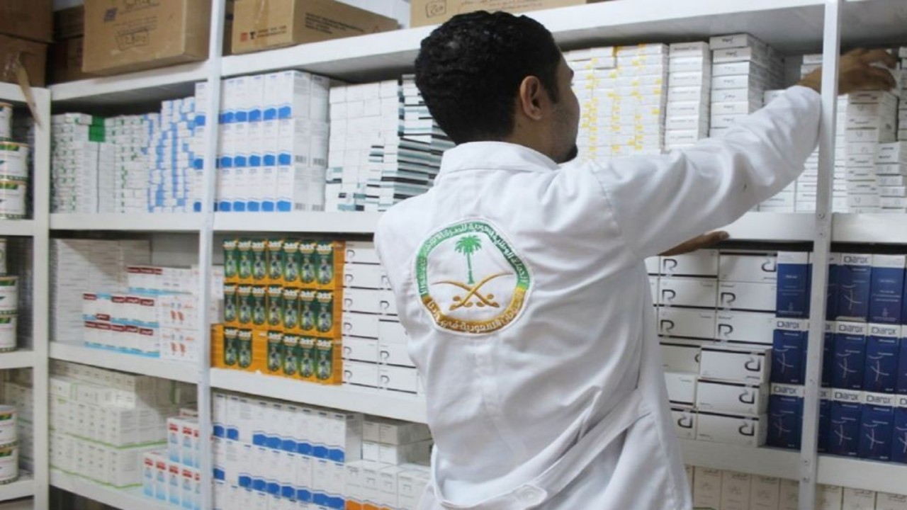 حقيقة حرمان الصيادلة السعوديين من التوظيف