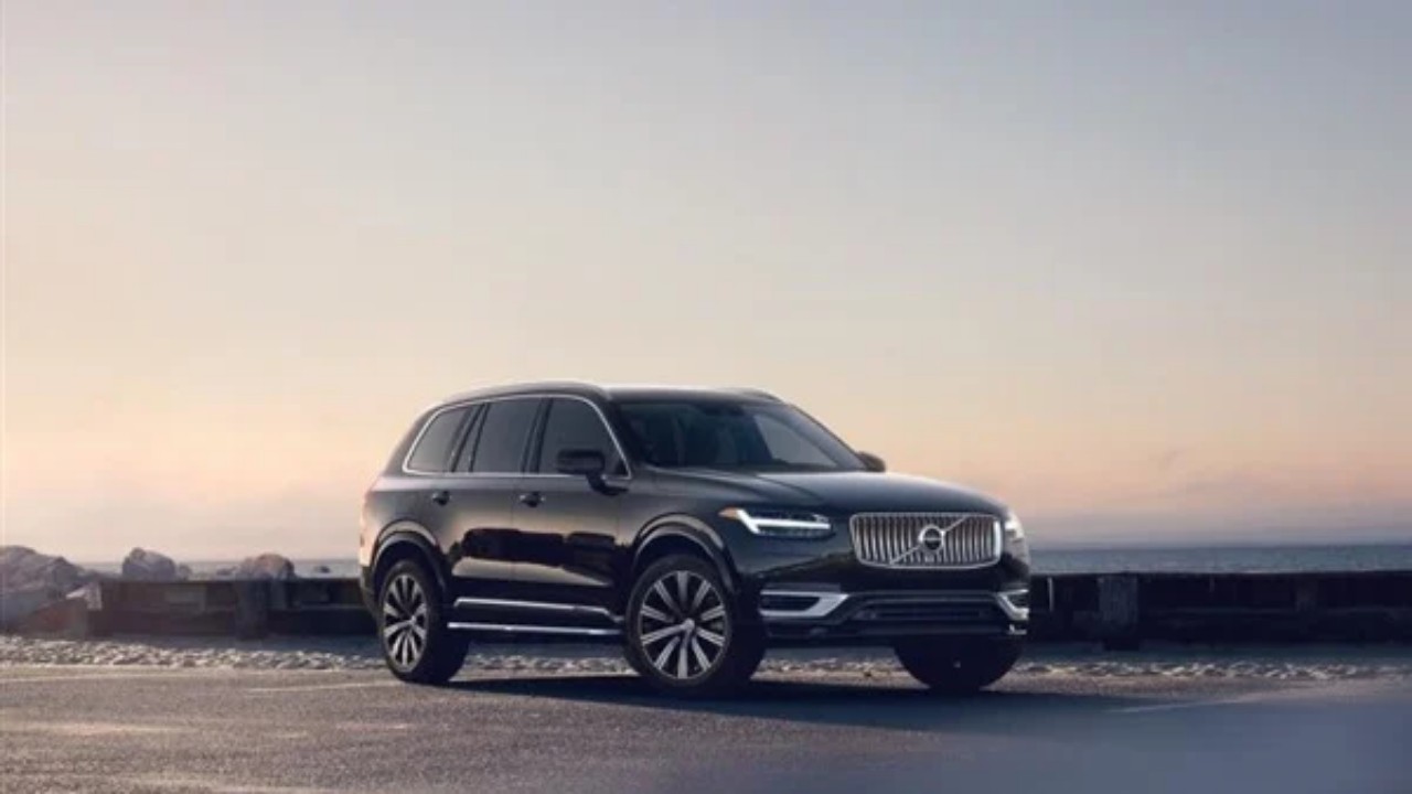 بالصور.. سيارة volvo xc90 تتألق بمواصفات خيالية 