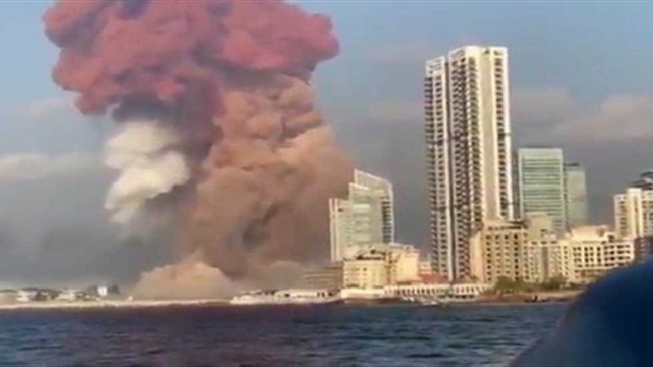 حمض النيتريك يقف وراء الانفجار المروع في بيروت