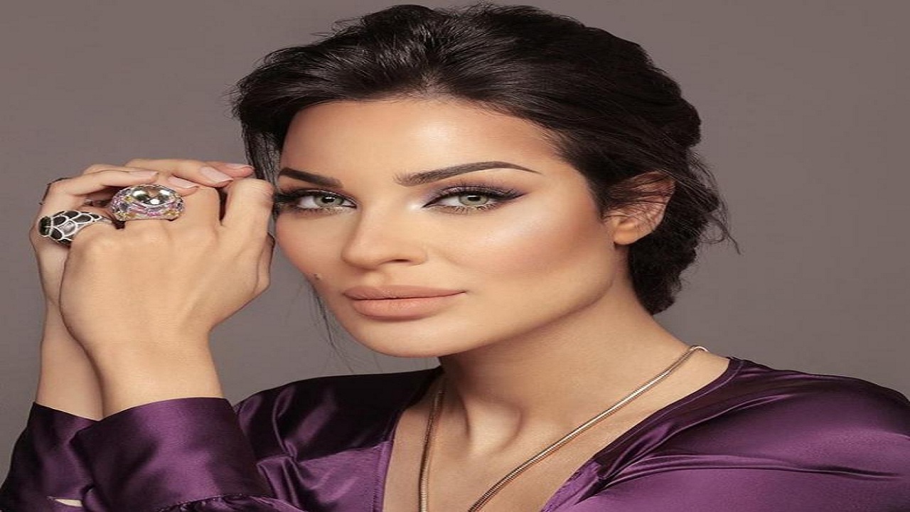 نادين نجيم تتراجع عن قرار الهجرة من لبنان
