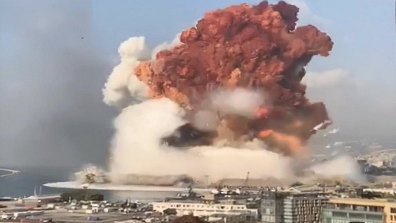 انفجار بيروت يتسبب في هزة أرضية تصل للدول المجاورة