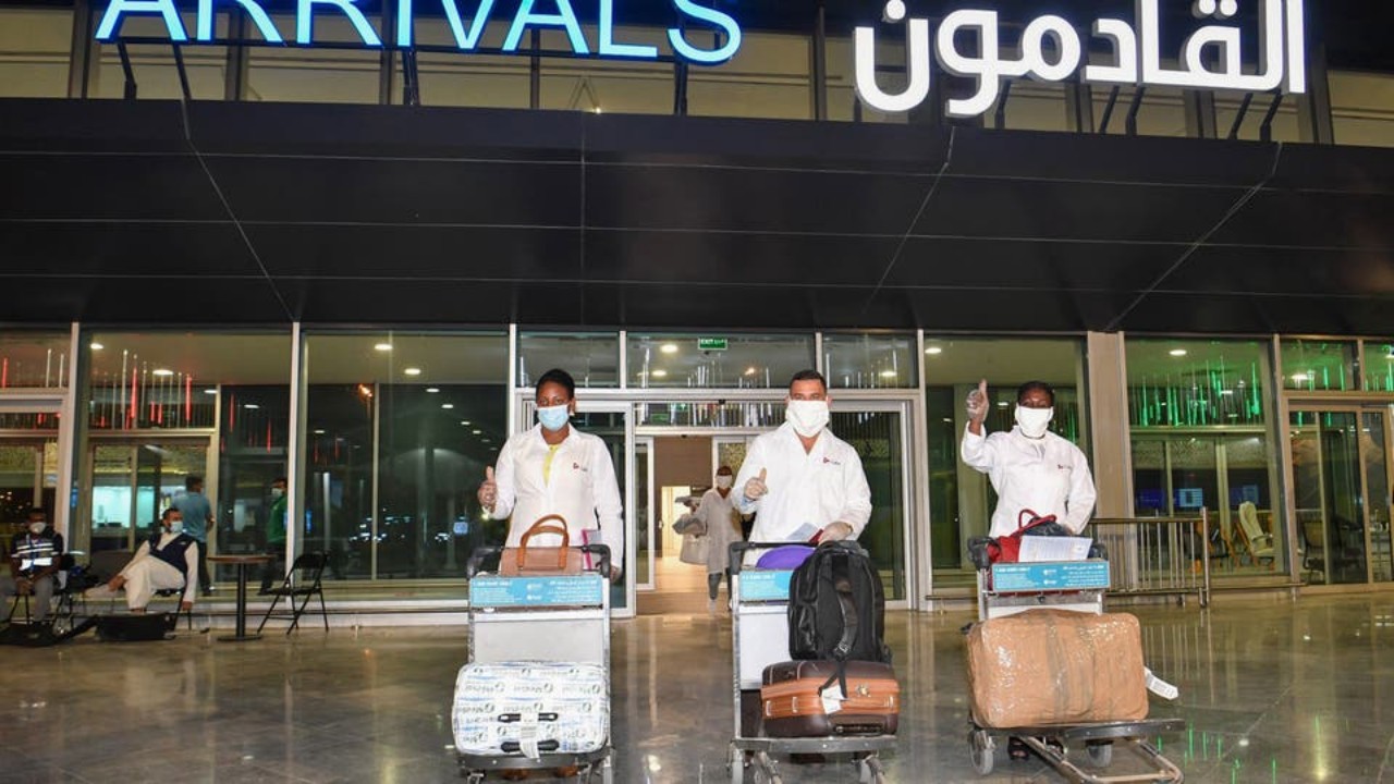 ‏الكويت تحظر السفر إلى عدد من الدول بسبب الجائحة