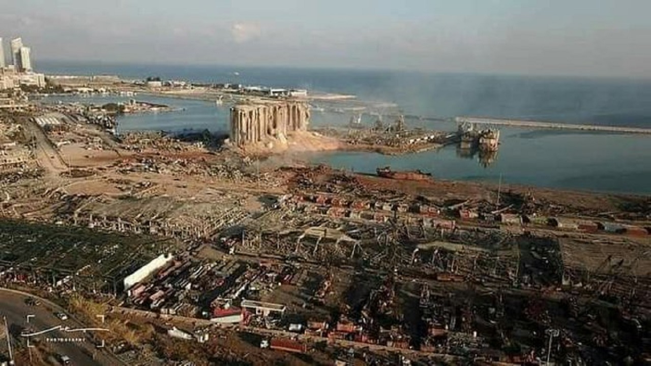 بالصور.. مشاهد مدمرة لآثار انفجار بيروت صباح اليوم