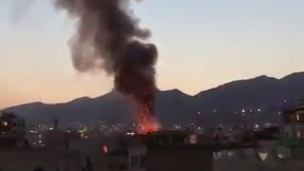 بالفيديو.. مقتل وإصابة 11 شخصًا على الأقل في انفجار ضخم بطهران