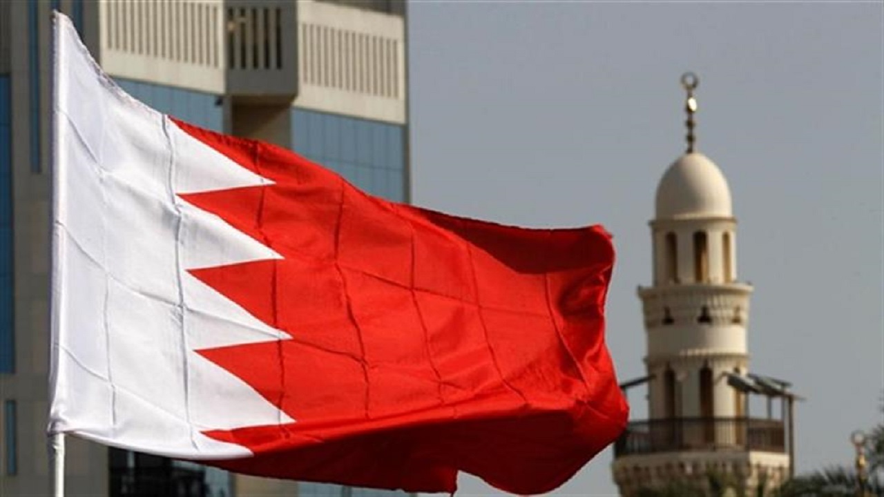 رسوم يجب على المواطنين دفعها مقدما عند السفر إلى البحرين
