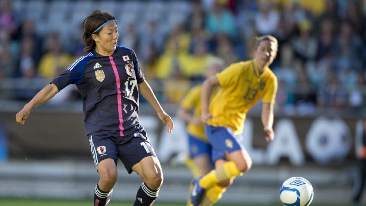 لاعبة يابانية تقرر الإنضمام لفريق الرجال لكرة القدم