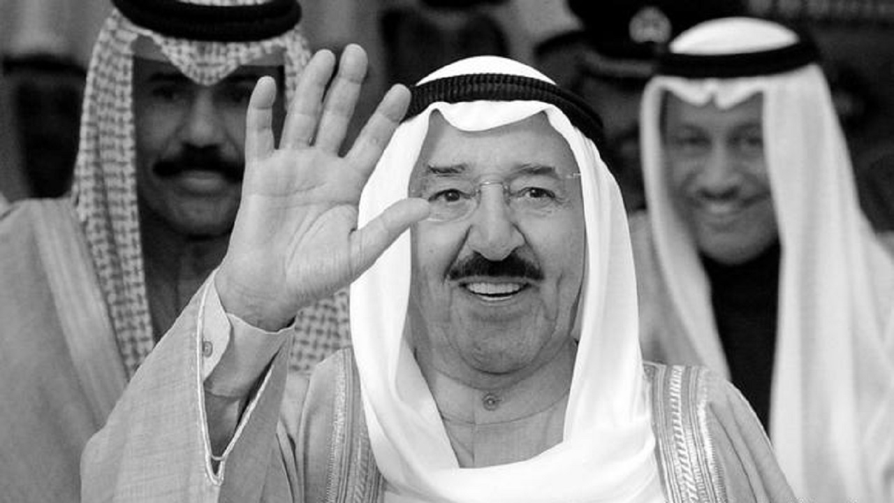 موعد وصول جثمان الأمير صباح الأحمد للكويت وتفاصيل الدفن