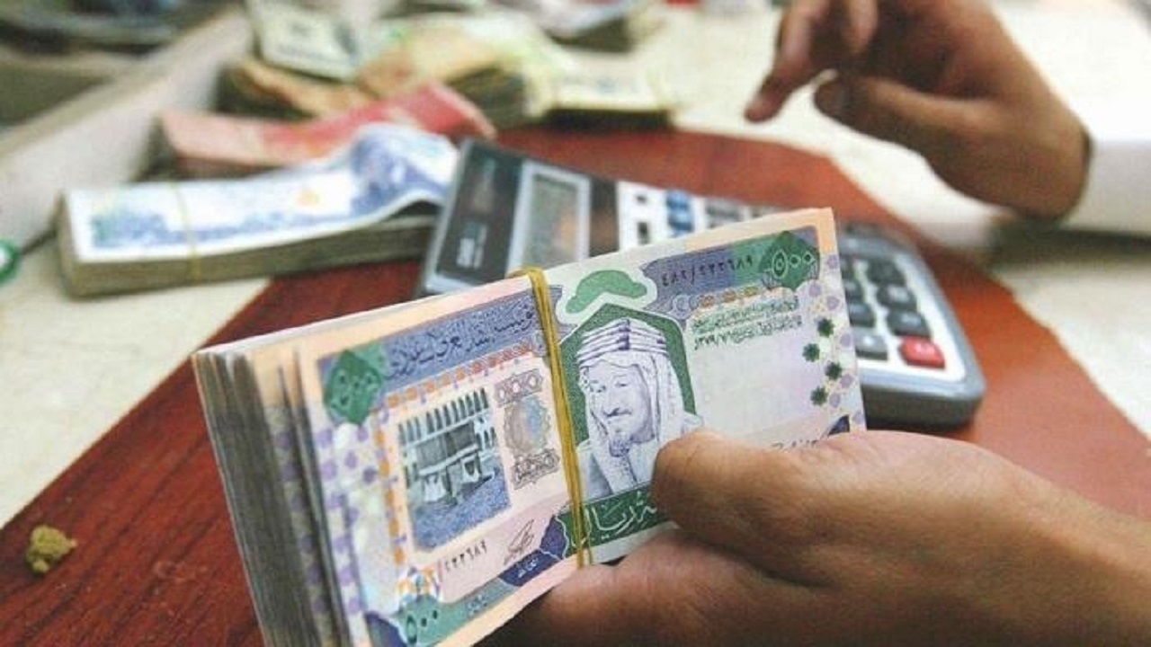 الحوالات المالية بين البنوك السعودية ستكون فورية على مدار 24 ساعة (فيديو)