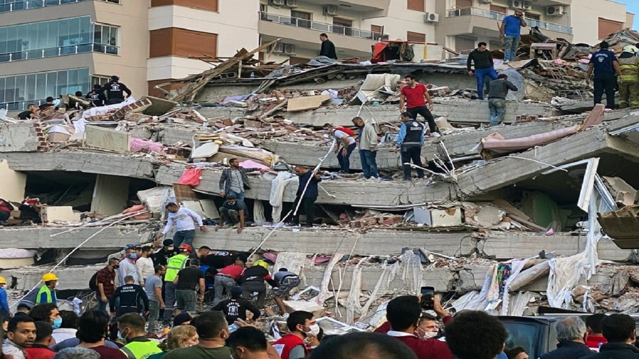 «المسند» يعلق على زلزال إزمير ويوضح علاقته بطقس تركيا
