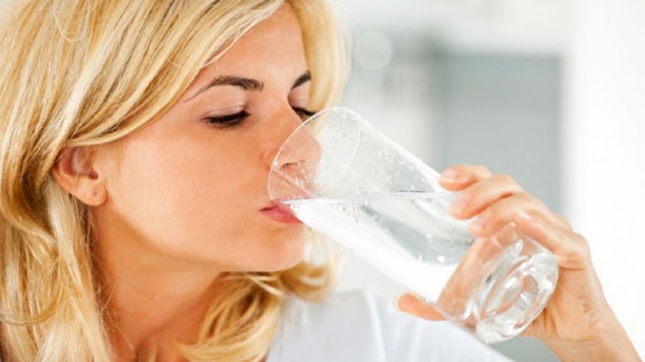 الشعور بالعطش قد يُنذر يإصابتك بأمراض خطيرة