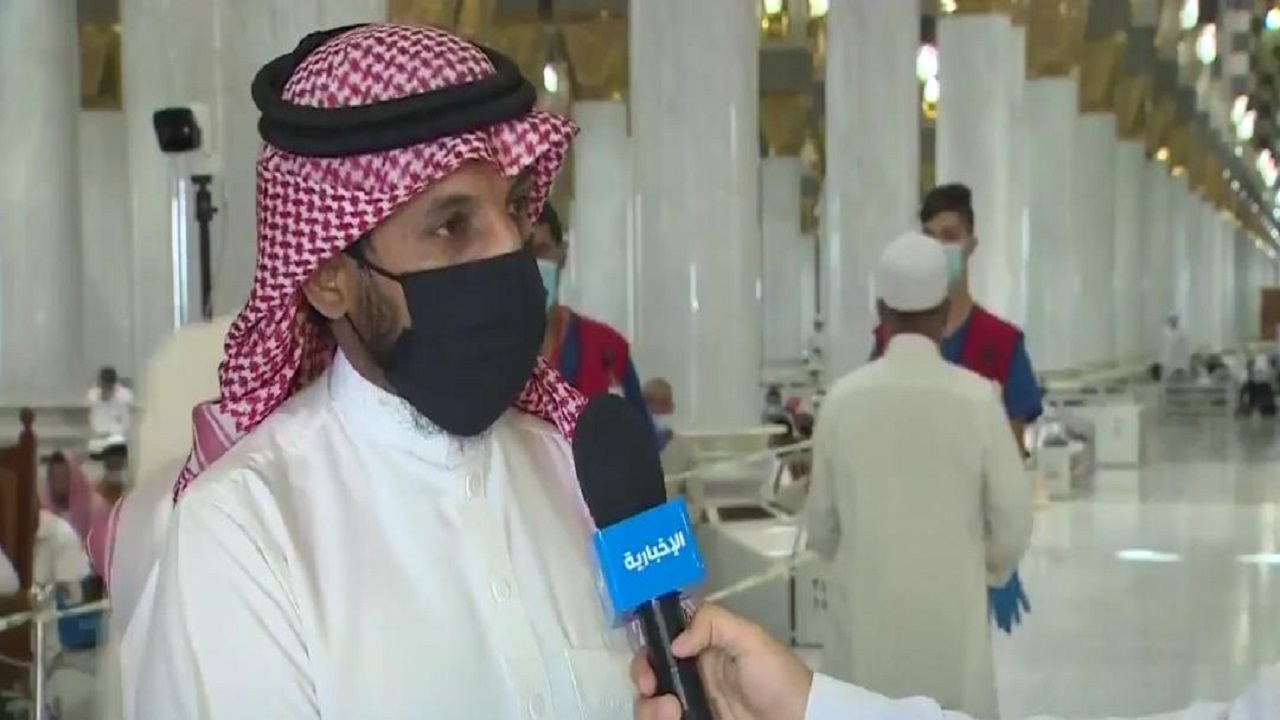 بالفيديو.. استمرار استقبال الزوار والمصلين في المسجد الحرام بإجراءات احترزية