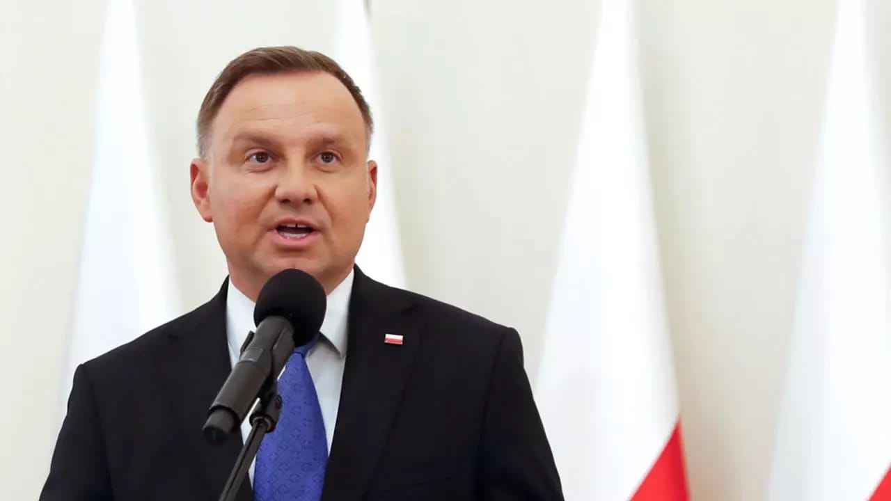 فيروس كورونا يصيب الرئيس البولندي