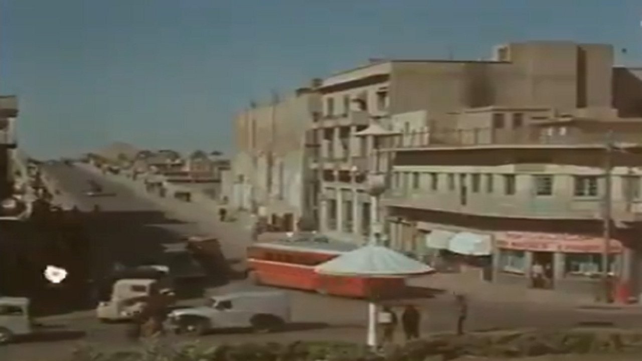 بالفيديو.. لقطات نادرة من شوارع العراق قبل أكثر من 60 عاماً