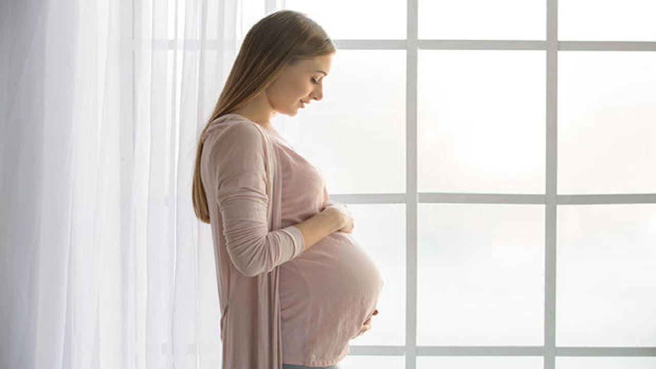 أضرار السمنة والحمية الغذائية على المرأة الحامل والجنين