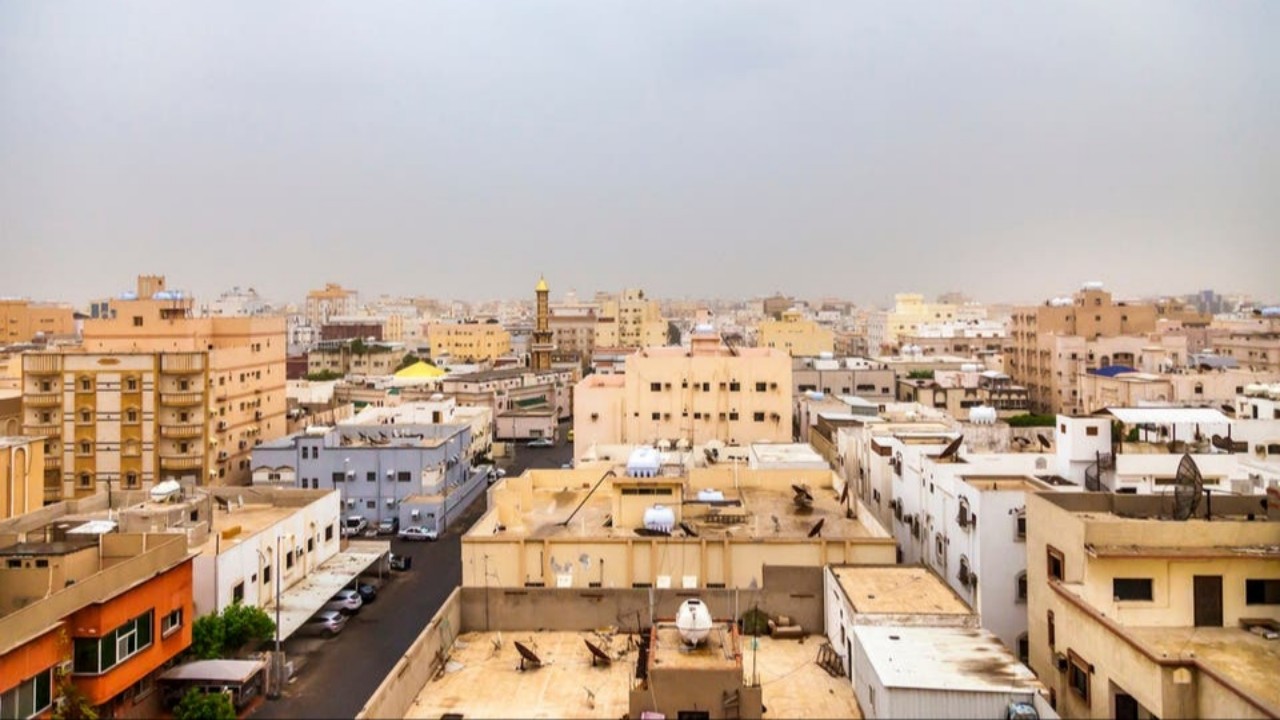 استمرار أعمال رصد وتطبيق عقوبات الحد من التجمعات في جدة