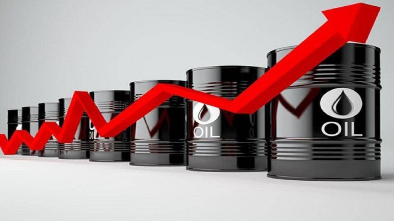 أسعار النفط تقفز إلى 3%