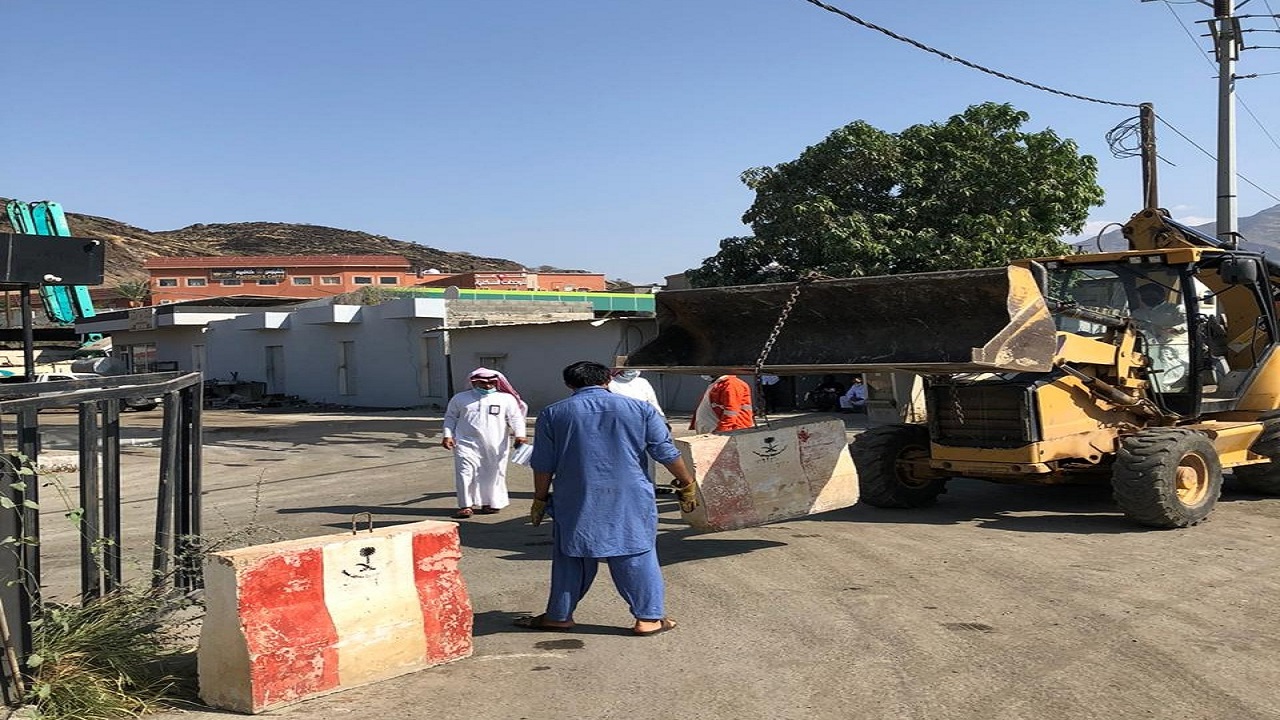 بلدية محايل تصدر بياناً حول مصانع الخرسانة والكسارات بالمحافظة