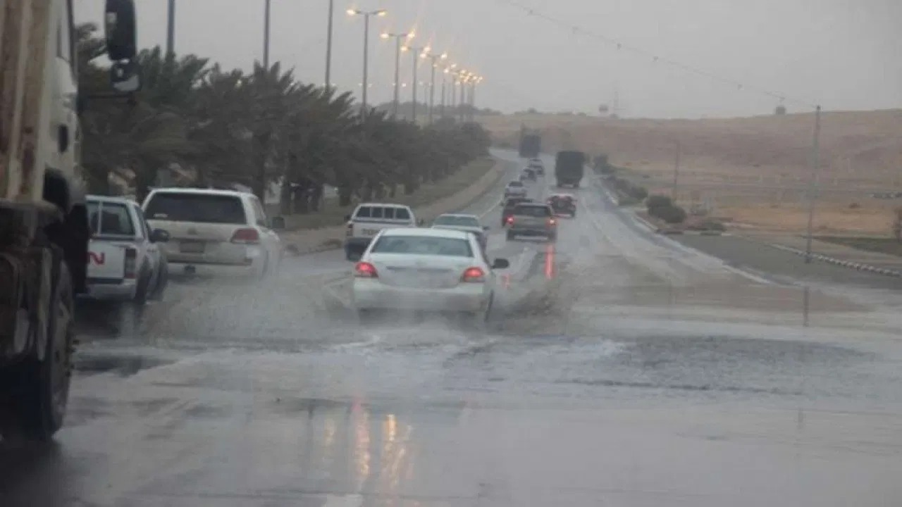 هطول أمطار رعدية  على 7 مناطق بالمملكة