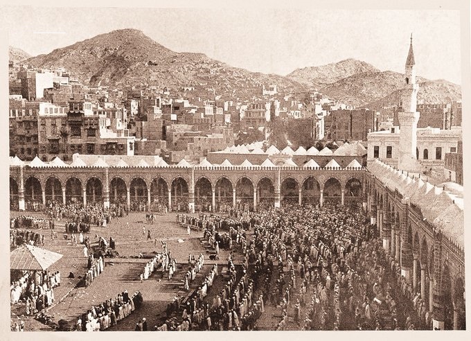 لقطة نادرة لإحدى زوايا المسجد الحرام