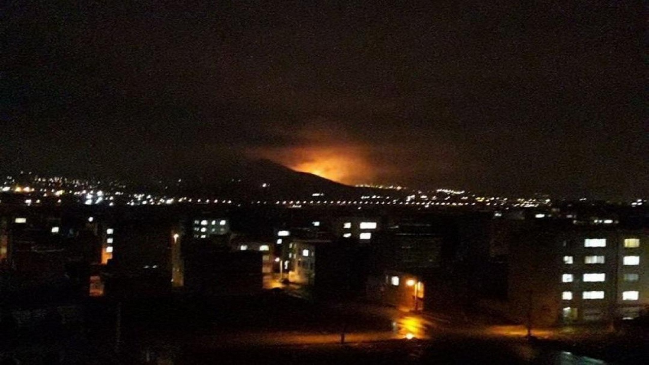 سماع دوى انفجار ضخم بمدينة سنندج الإيرانية