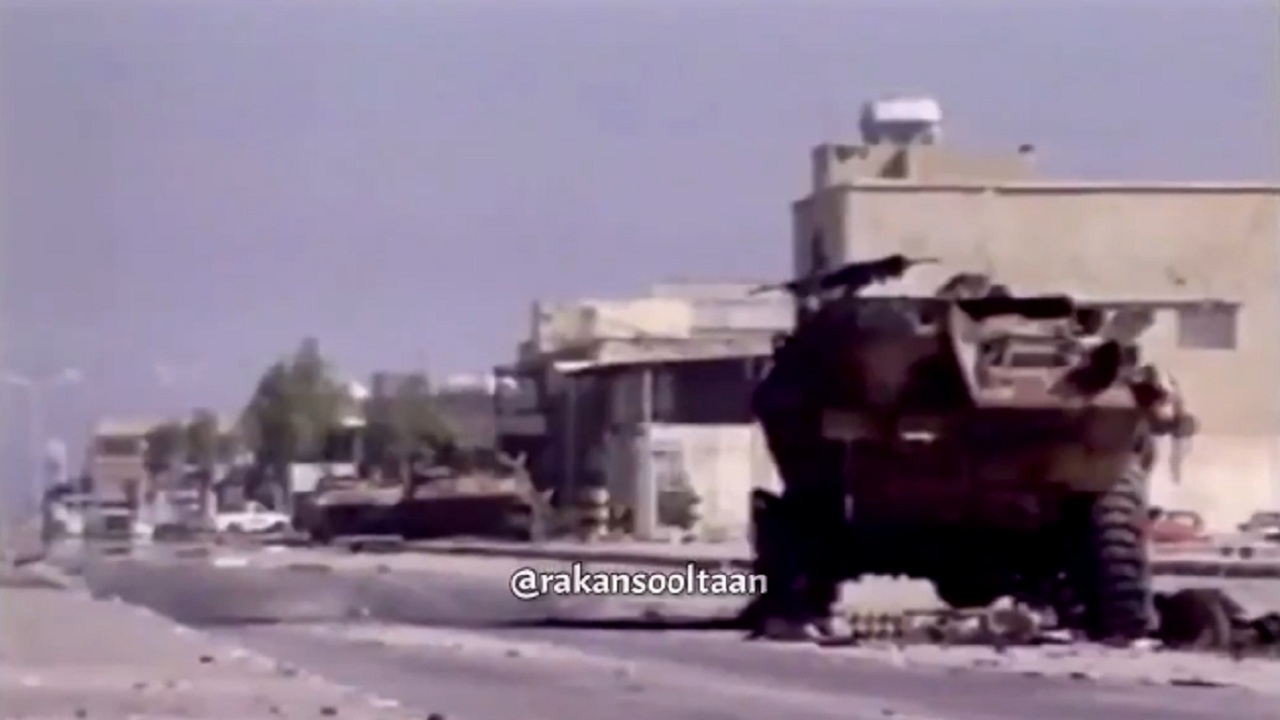 فيديو نادر لتحرير الخفجي في حرب الخليج الثانية