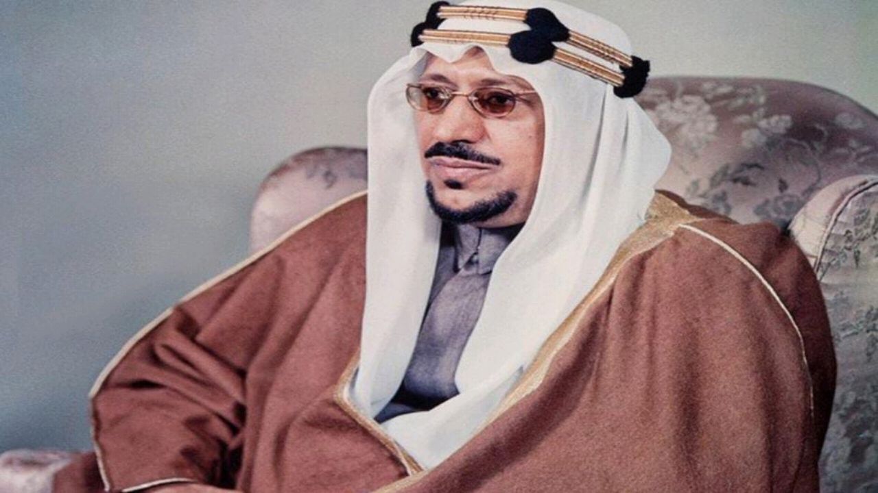 صورة نادرة للملك سعود بن عبدالعزيز تعود لعام 1934