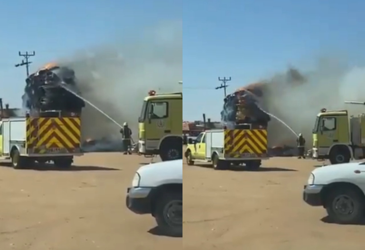اندلاع حريق في شاحنة أعلاف بمحافظة بيشة
