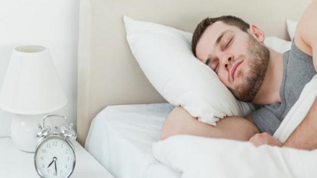 نوع معين من الضوضاء يساعد على النوم بشكل سريع وعميق