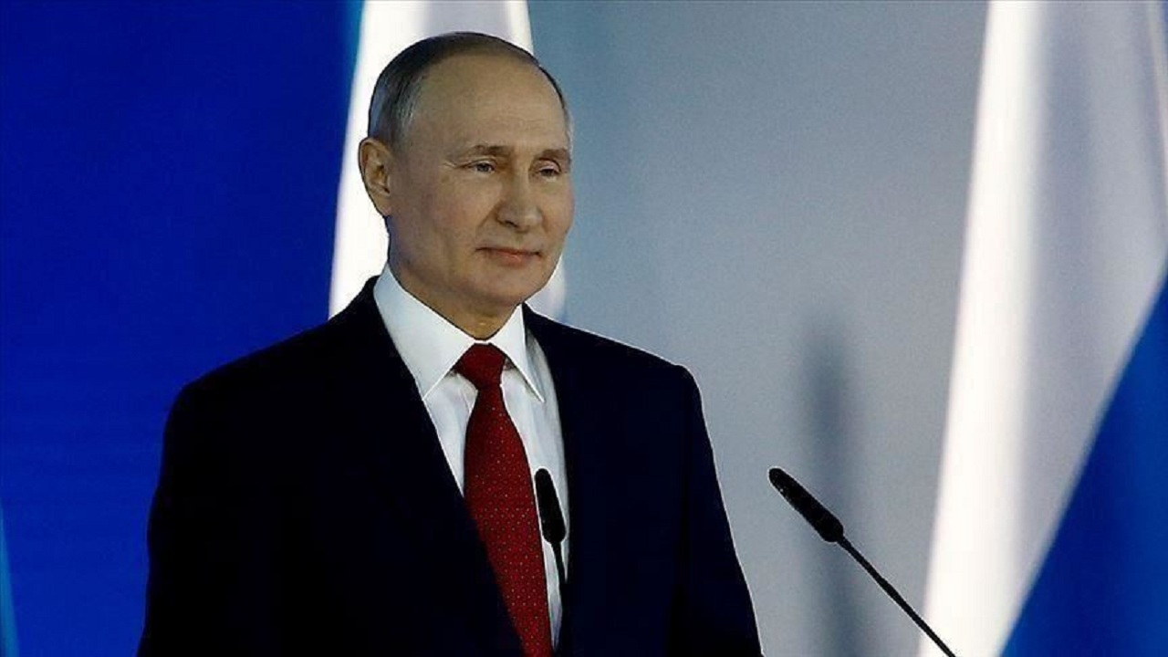 أنباء ترجح قرب تخلي بوتين عن رئاسة روسيا