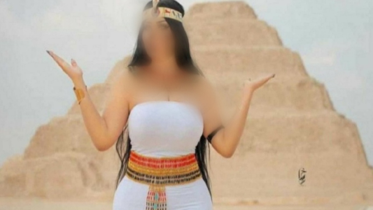 فتاة الزي الفرعوني تُثير ضجة بتصريحات خاطفة بعد إخلاء سبيلها