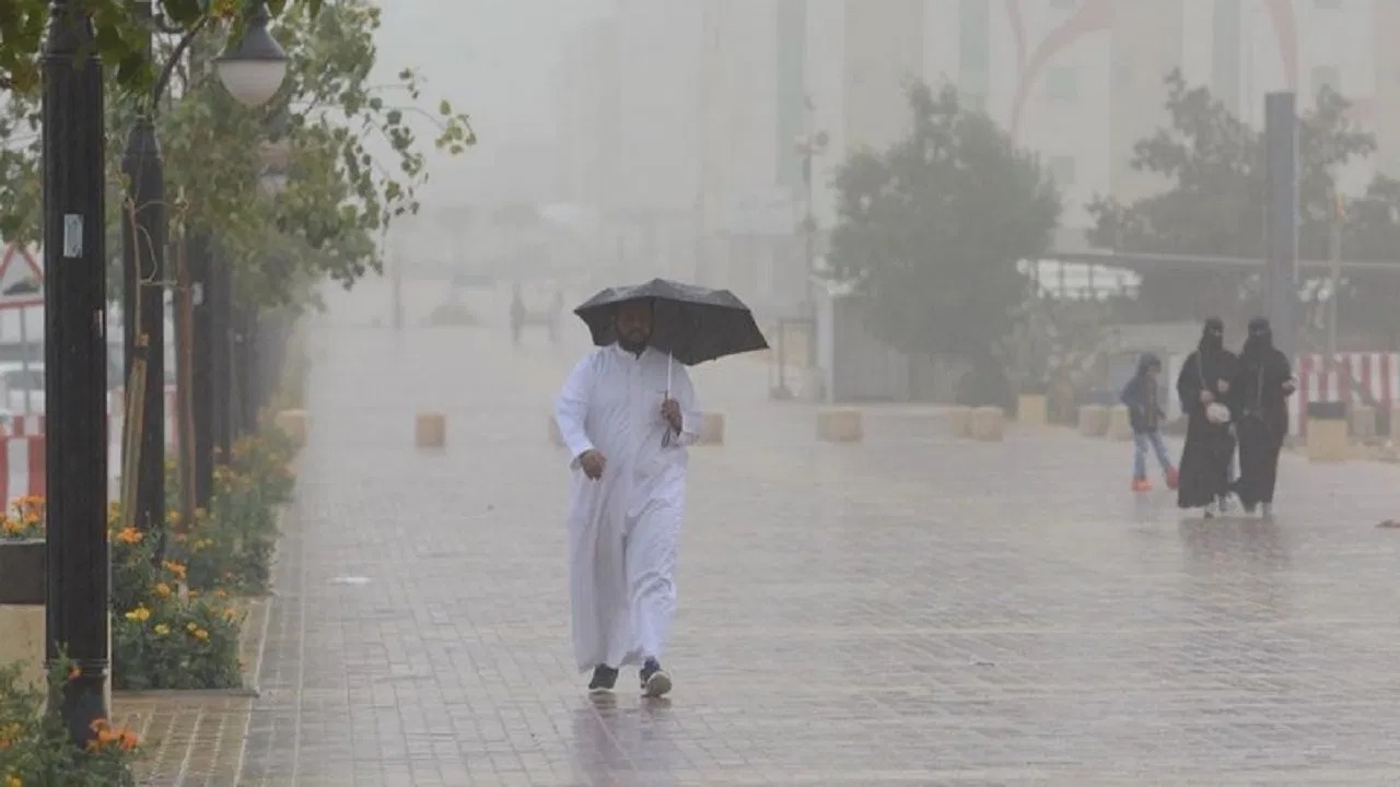 الحصيني: أمطار متفاوتة على 11 منطقة