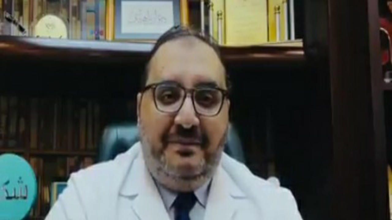 بالفيديو.. استشاري يكشف عن فوائد مذهلة للقاحات كورونا 