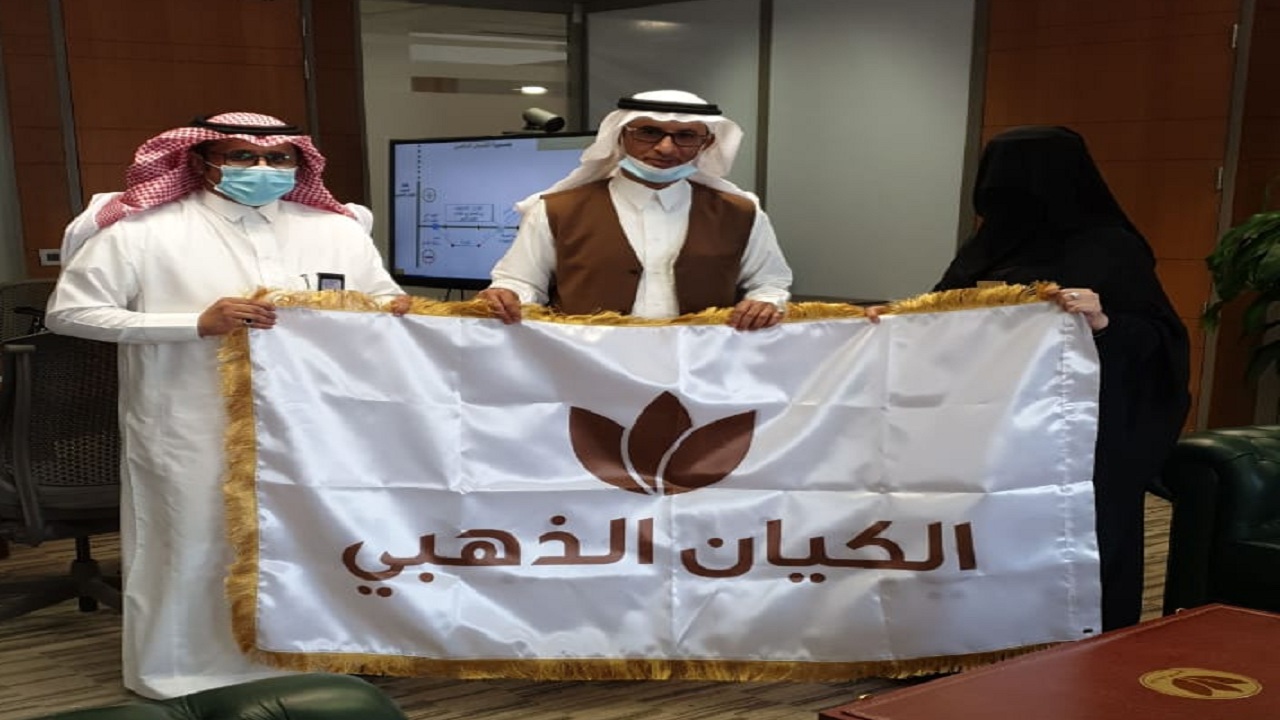 نائب وزير التعليم يطلع على منجزات التميز بعسير ويثمن الجهود 