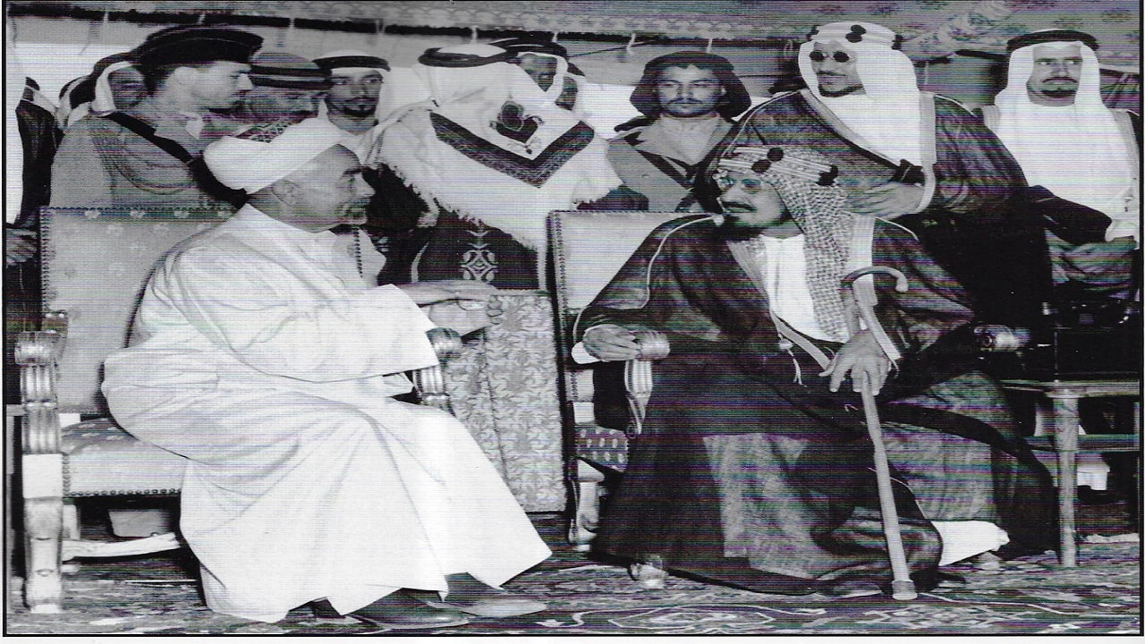صورة نادرة للقاء يجمع الملك عبدالعزيز مع العاهل الأردني قبل72 عاما